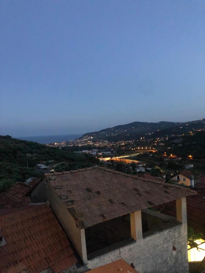 Casa Relax, Un Uliveto Sul Mare. Villa Diano San Pietro Buitenkant foto