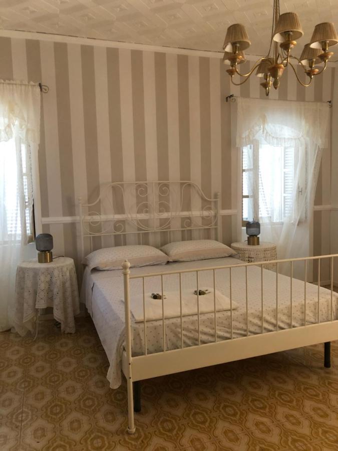 Casa Relax, Un Uliveto Sul Mare. Villa Diano San Pietro Buitenkant foto